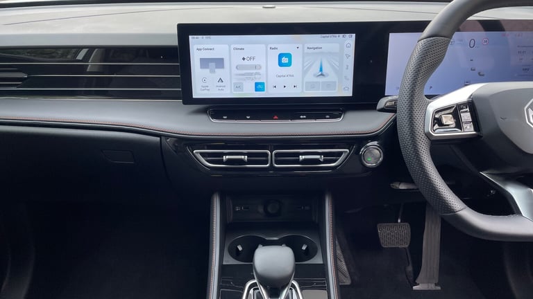 2024 MG HS 1.5 T-GDI SE 5dr DCT - Apple CarPlay/Android Auto  Petrol