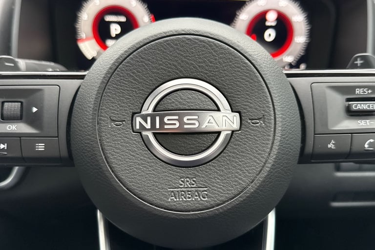 2022 Nissan Qashqai 1.3 DIG-T MHEV N-Connecta XTRON Euro 6 (s/s) 5dr SUV PETROL Automatic