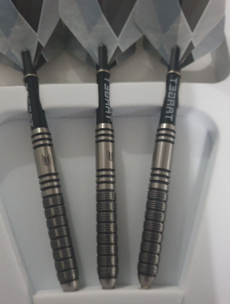Target Beau greaves gen 1 25 gram darts