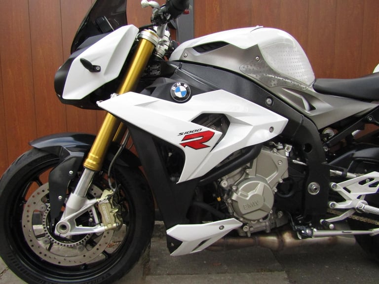 BMW S 1000 R, SERVICE HISTORY , 2015 MODEL, 4 RIDE MODES , Amazing condition .