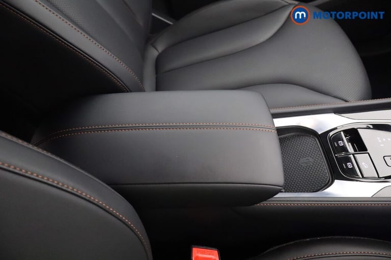 2025 MG MG HS 1.5 T-GDI Trophy 5dr DCT SUV Petrol Automatic