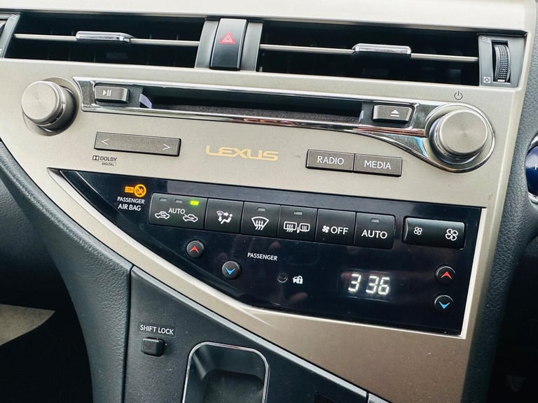 2014 Lexus RX 3.5 450h V6 Advance SUV 5dr Petrol Hybrid CVT 4WD Euro 5 (s/s) (Pan Roof) ( ESTATE ...