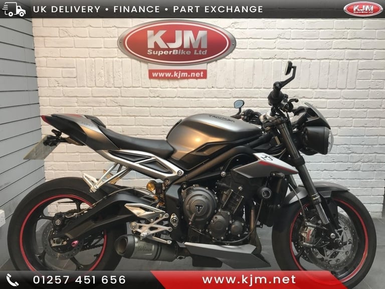 TRIUMPH STREET TRIPLE RS 765, 2018/18, JUST 7,381 MILES COVERED WITH FSH