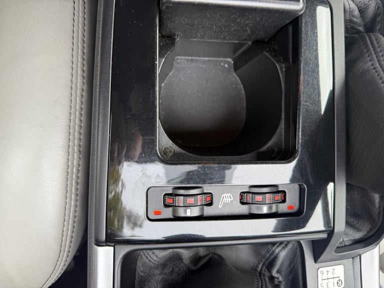 2011 Lexus IS 200d Advance 4dr SALOON Diesel Manual