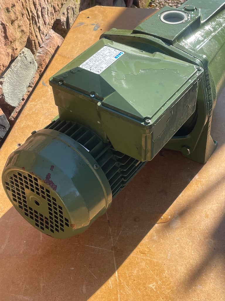 Water pump
