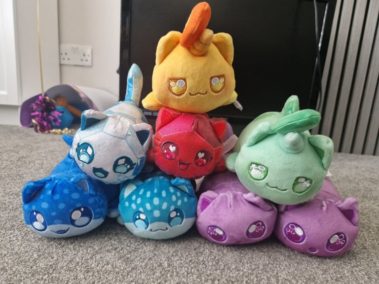image for 8 meemeows teddies 