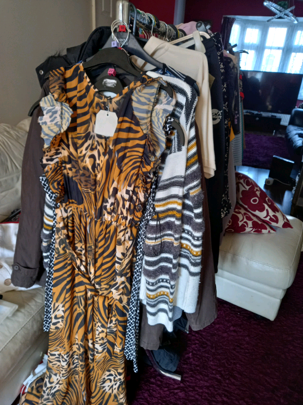Job lot clothes  Women's Wholesale Clothing & Clothes Bundles for