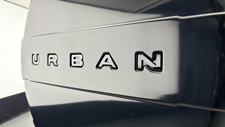 2025 Land Rover Defender 110 3.0 D250 MHEV X-Dynamic SE Hard Top SUV 5dr Diesel Auto 4WD MWB Euro...