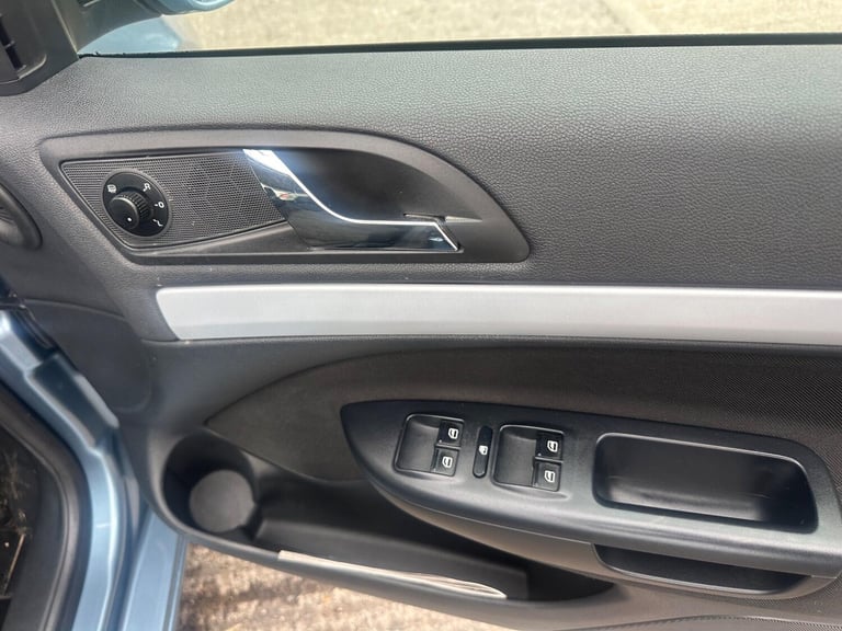 2011 Skoda Octavia 1.6 MPI SE Euro 5 5dr ESTATE Petrol Manual