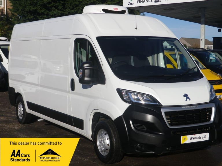 PEUGEOT BOXER 2.0 BlueHDi 335 Professional (Refrigeration Van) 2019