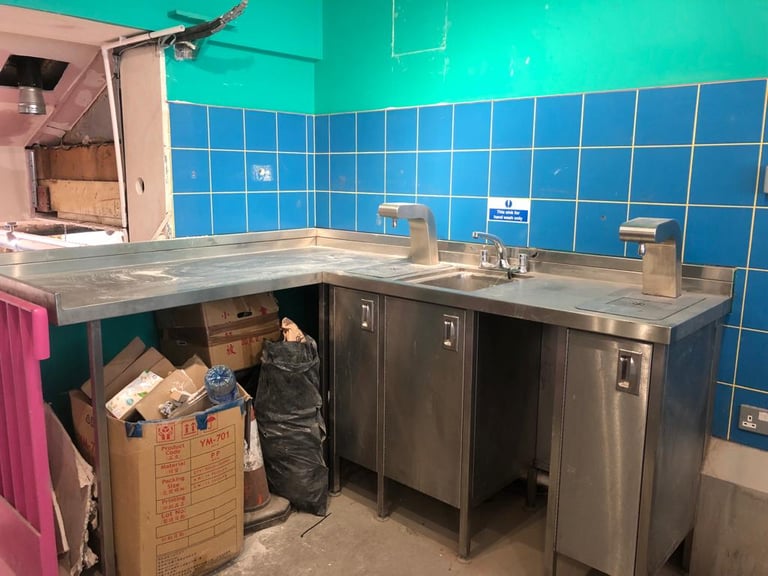image for Catering equipment commercial stainless steel dishwasher sinks restaurant kitchen items basins 