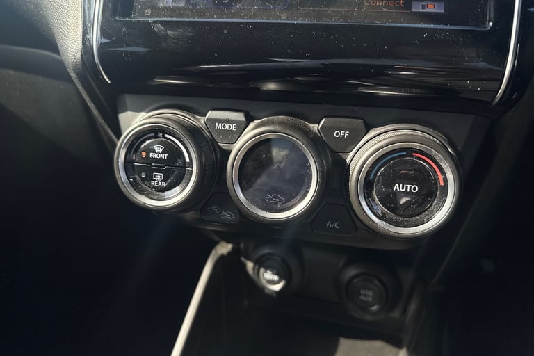 2023 Suzuki Swift 1.2 Dualjet 83 12V Hybrid SZ5 5dr Auto Hatchback Petrol Automatic