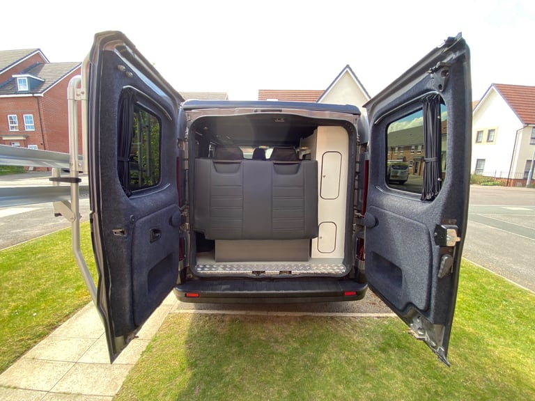 Renault, TRAFIC, Panel Van, 2018, Manual, 1598 (cc)