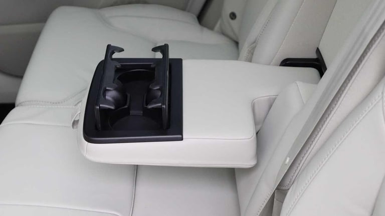 2025 Volvo XC90 T8 AWD PHEV Ultra Dark (Blond, Sunroof, Bowers &amp; Wilkins, 360 Camera) ESTATE ...