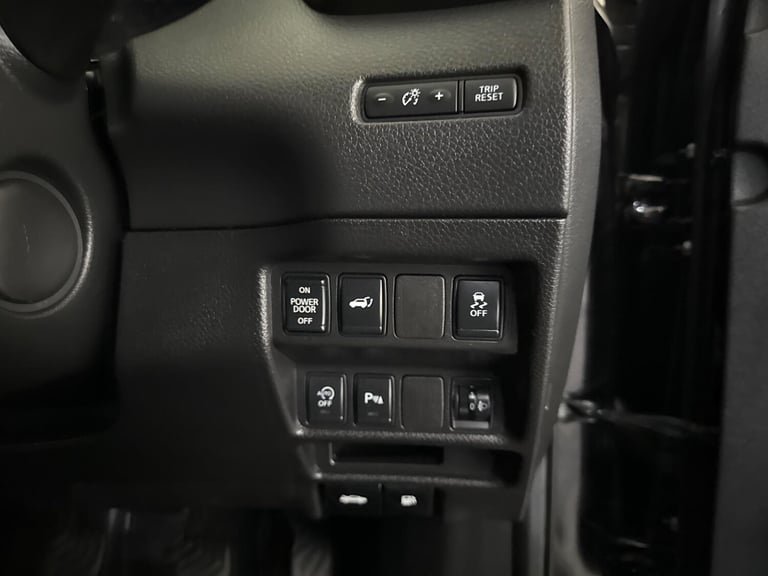 2015 Nissan X-Trail 1.6 dCi n-tec Euro 5 (s/s) 5dr ESTATE Diesel Manual