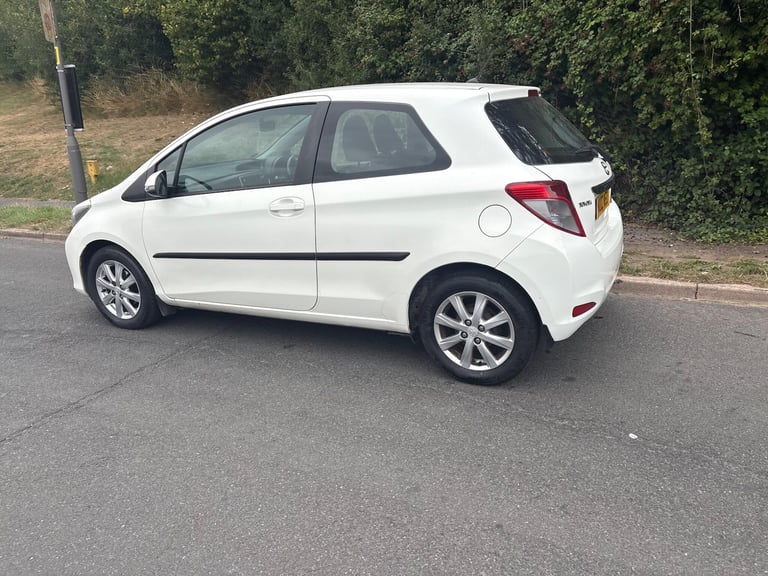 2012 Toyota Yaris 1.4 D-4D TR Euro 5 3dr Diesel