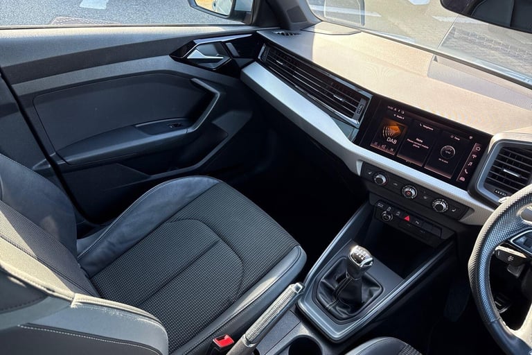  Audi A1 1.0 TFSI 30 S line Sportback 5dr Petrol Manual Euro 6 (s/s) (110 ps) Petrol Manual