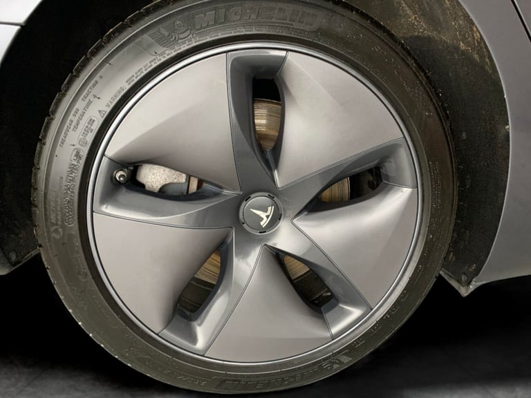 2020 Tesla Model 3 Standard Plus 4dr Auto SALOON ELECTRIC Automatic