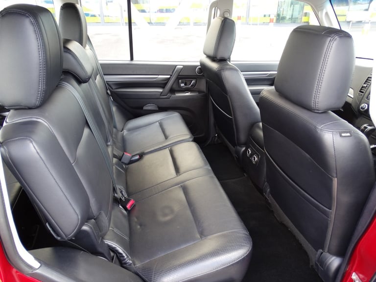 2009 MITSUBISHI SHOGUN 3.2 DIESEL DIAMOND DI-D LWB 7 SEATS AUTO 4WD TOW BAR RED