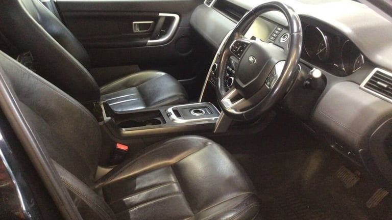 2017 Land Rover Discovery Sport 2.0 TD4 HSE Black SUV 5dr Diesel Auto 4WD Euro 6 (s/s) (180 ps) E...