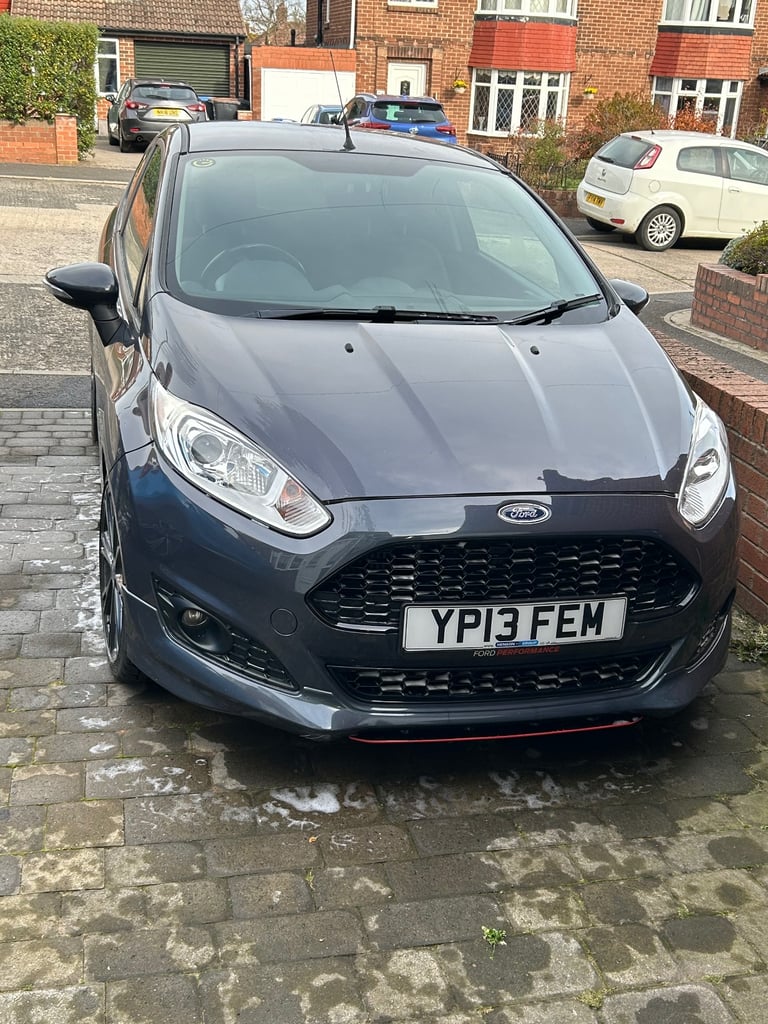 image for Ford, FIESTA, Hatchback, 2013, Manual, 1560 (cc), 3 doors