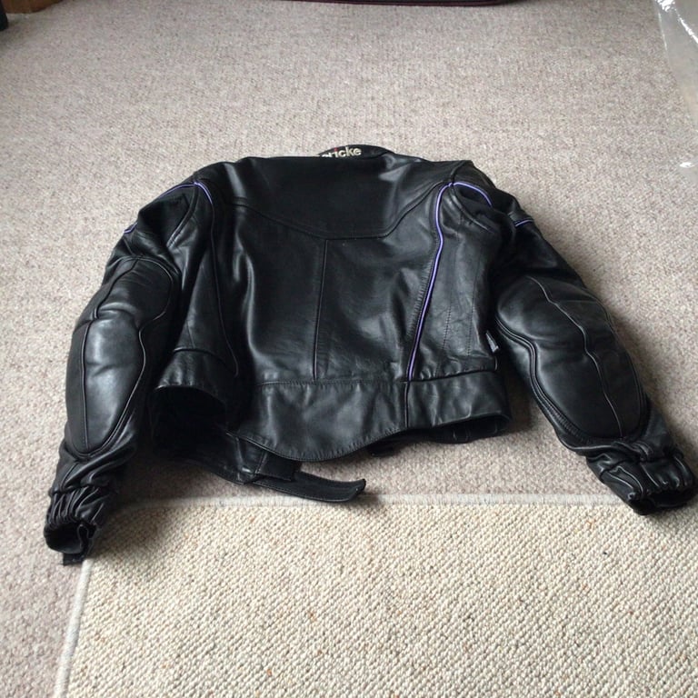 Motorcycle Jacket Leather (Ladies). £20.00