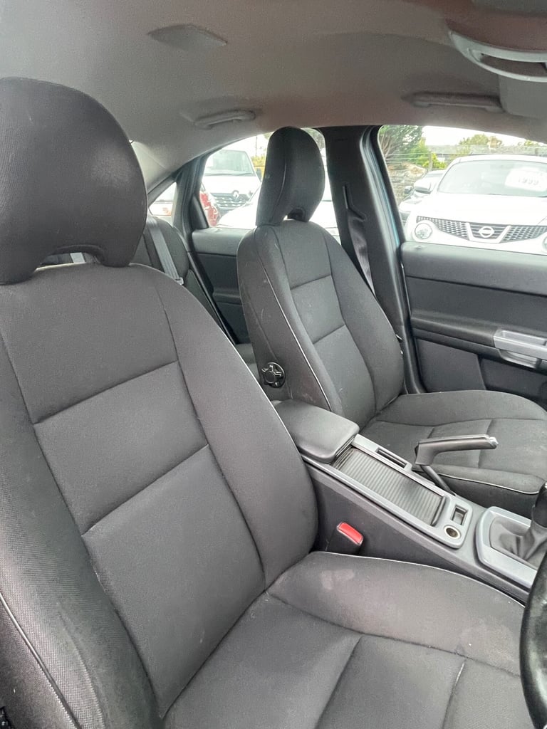 2009 Volvo S40 1.6 S 4dr SALOON Petrol Manual