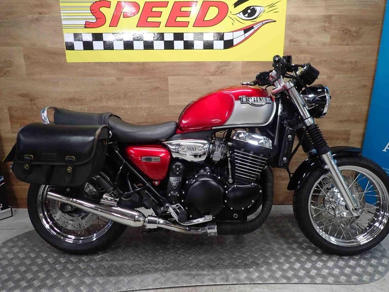 TRIUMPH LEGEND 885 1999