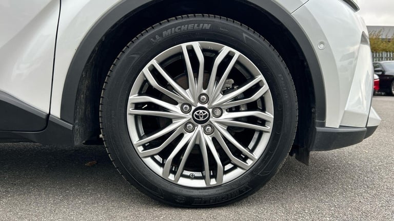 2023 Toyota C-HR 1.8 VVT-h GPF Excel SUV 5dr Petrol Hybrid CVT Euro 6 (s/s) (122 ps) HATCHBACK Pe...