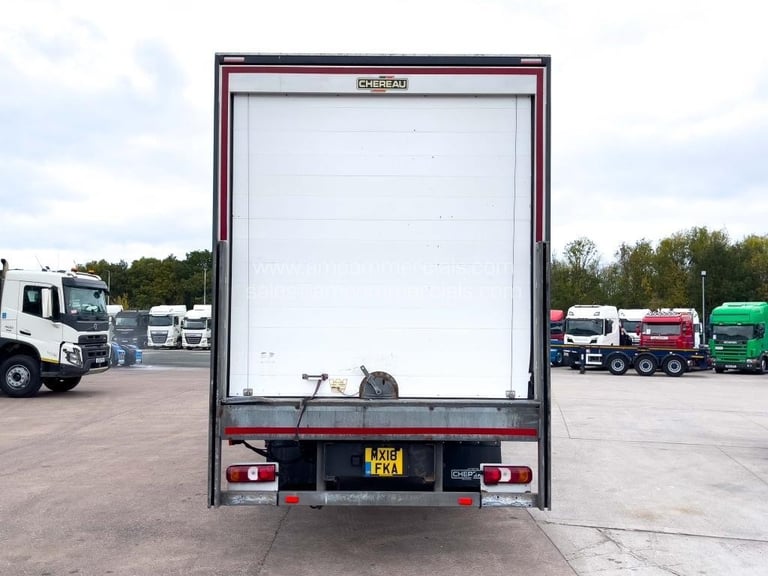 2018 (18) MERCEDES-BENZ ANTOS 1824L 18T SINGLE TEMP FRIDGE TRUCK