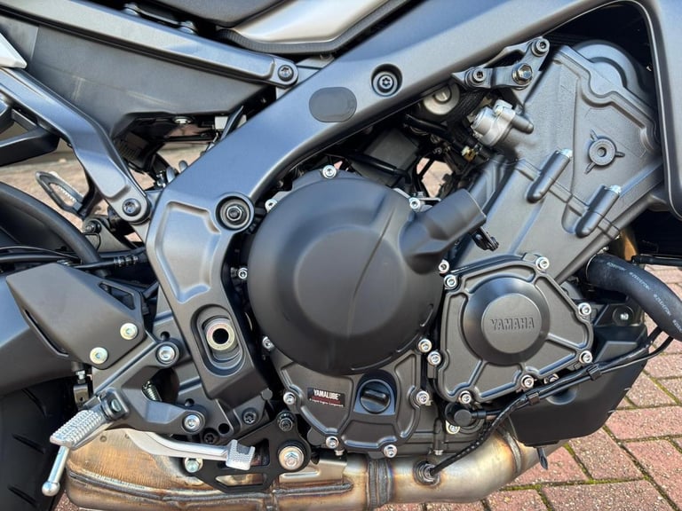 YAMAHA MT-09 - ICE STORM - BRAND NEW - SAVE 500 AT CRESCENT YAMAHA!