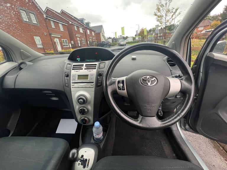 2006 Toyota Yaris 1.3 VVT-i T3 3dr MMT HATCHBACK Petrol Automatic