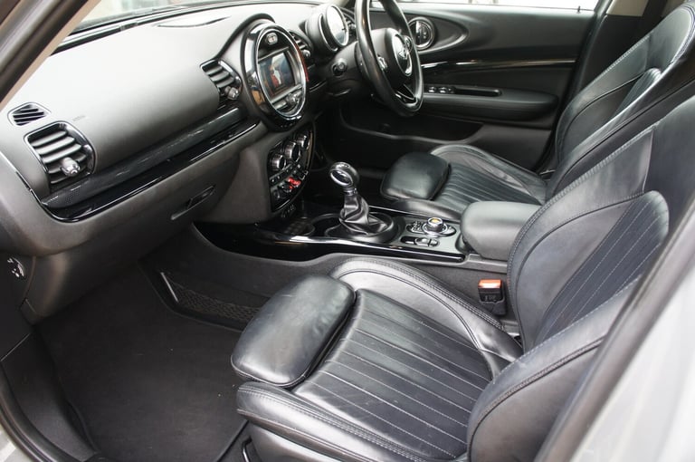 2018 MINI Clubman 1.5 Cooper Black Pack 6dr Auto ESTATE Petrol Automatic