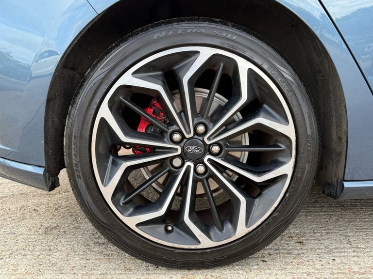 2019 Ford Focus 1.0T EcoBoost ST-Line X Hatchback 5dr Petrol Manual Euro 6 (s/s) (125 ps) Hatchba...