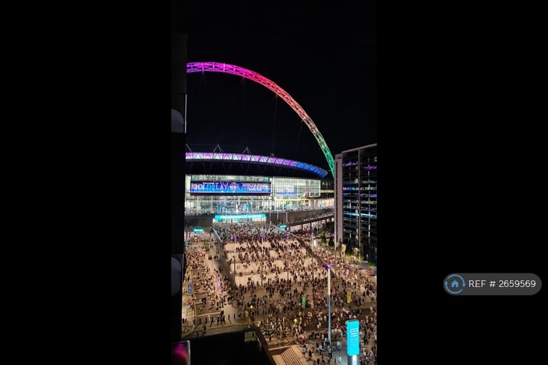 1 bedroom flat in Olympic Way, London, HA9 (1 bed) (#2659569)