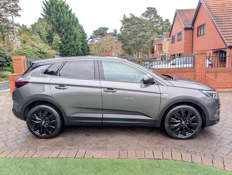 2021 Vauxhall Grandland X 1.2 Turbo Elite Nav *1 Former Keeper, Just Serviced &amp; MOT 05/26* HA...