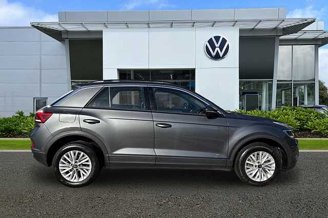 2022 Volkswagen T-Roc 1.5 TSI Life 5dr DSG Hatchback Petrol Automatic
