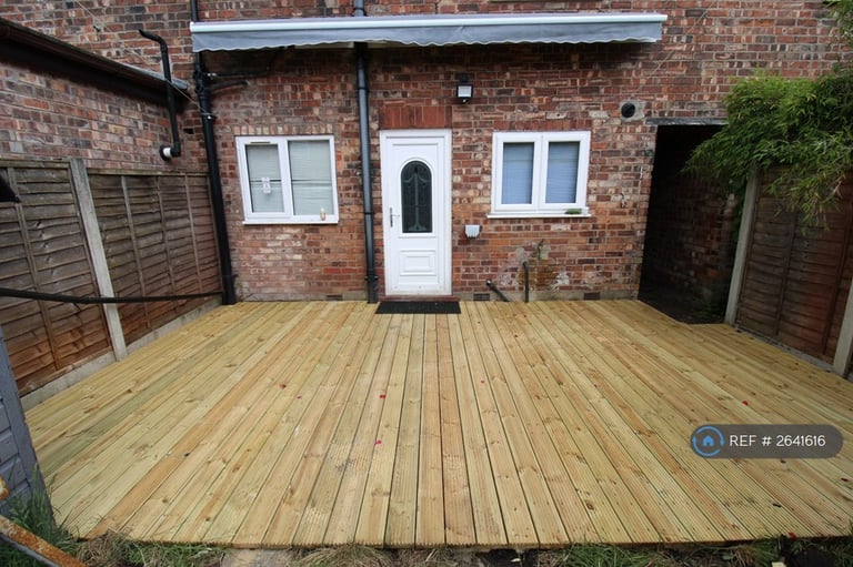3 bedroom house in Hampden Road, Prestwich, Manchester, M25 (3 bed) (#2641616)