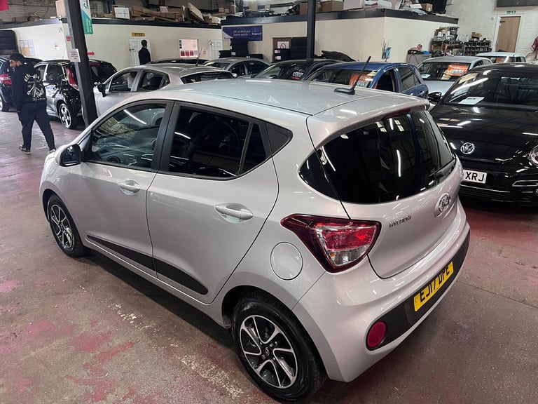 2017 Hyundai i10 1.2 Premium Euro 6 5dr HATCHBACK Petrol Manual