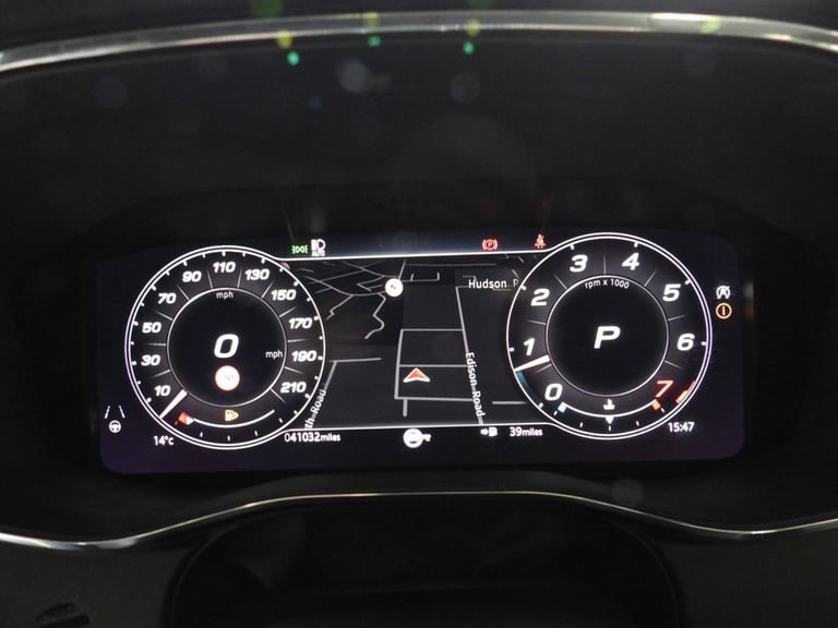 2023 23 JAGUAR F-PACE 5.0 P550 V8 SVR SUV 5DR PETROL QUICKSHIFT AWD EURO 6 (S/S)