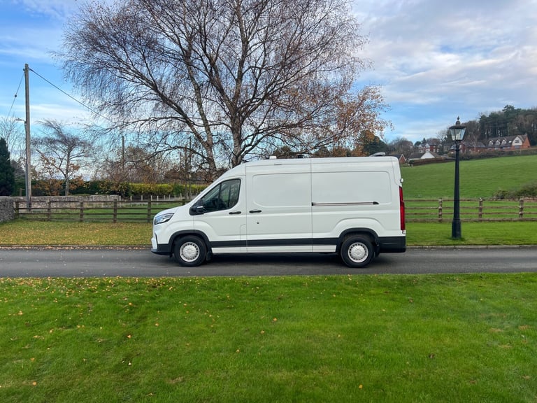 MAXUS DELIVER 9 D20 2.0 150PS FWD L3 COMPRESSOR WORKSHOP VAN 74 REG 19,100 MILES