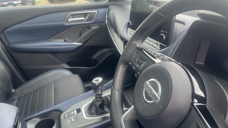 2022 Nissan Qashqai 1.3 DiG-T MH Tekna 5dr Petrol Hatchback Hatchback Petrol Manual