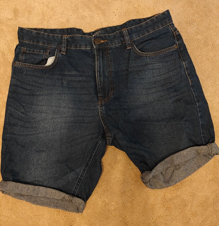 Men's Clothing Bundle 
