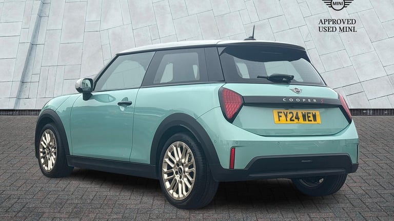 2024 MINI Cooper 2.0 S Exclusive 3dr Auto Hatchback Petrol Automatic