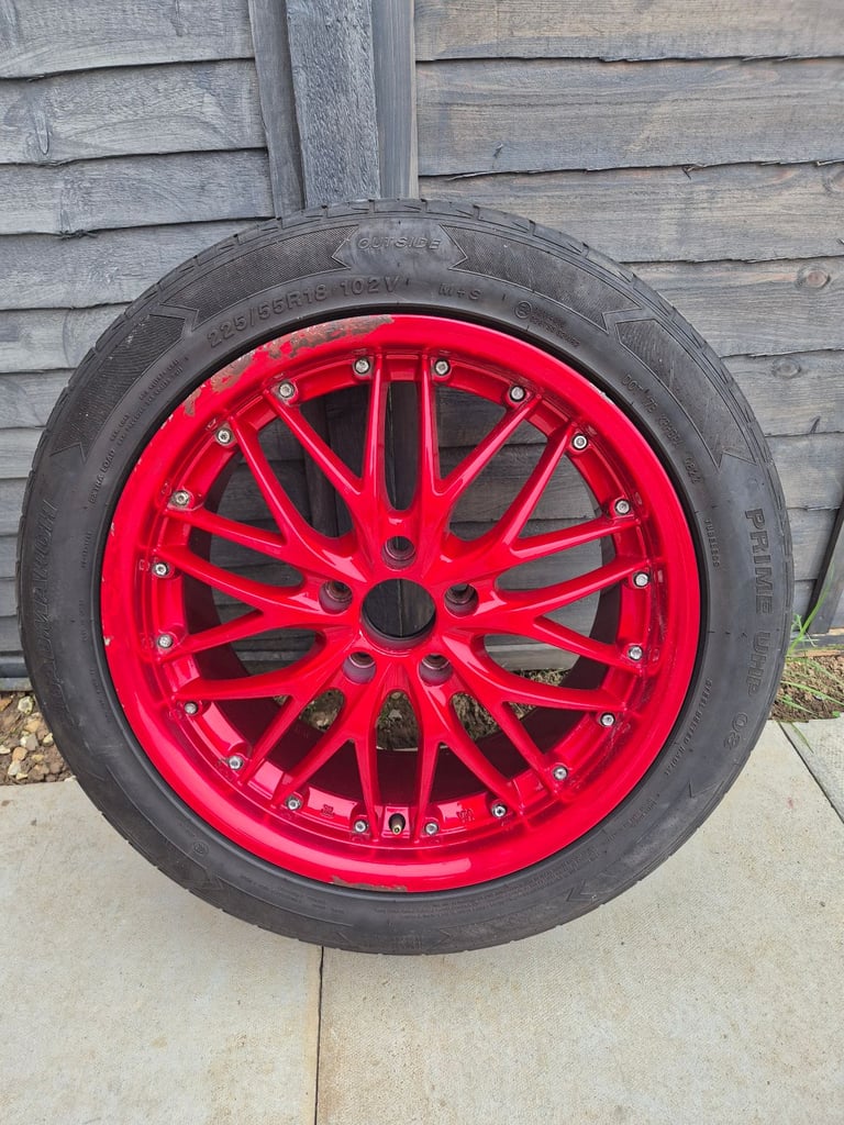 Candy red alloys