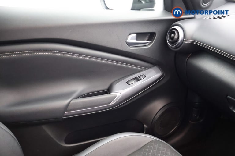 2023 Nissan Juke 1.0 DiG-T 114 N-Connecta 5dr SUV Petrol Manual