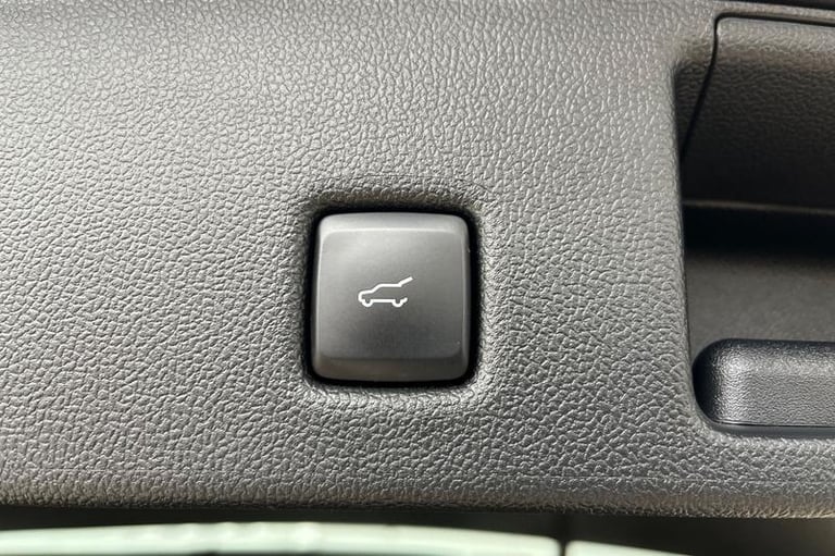 2022 Ford Kuga 2.5 FHEV ST-Line X Edition 5dr CVT HATCHBACK PETROL/ELECTRIC Automatic