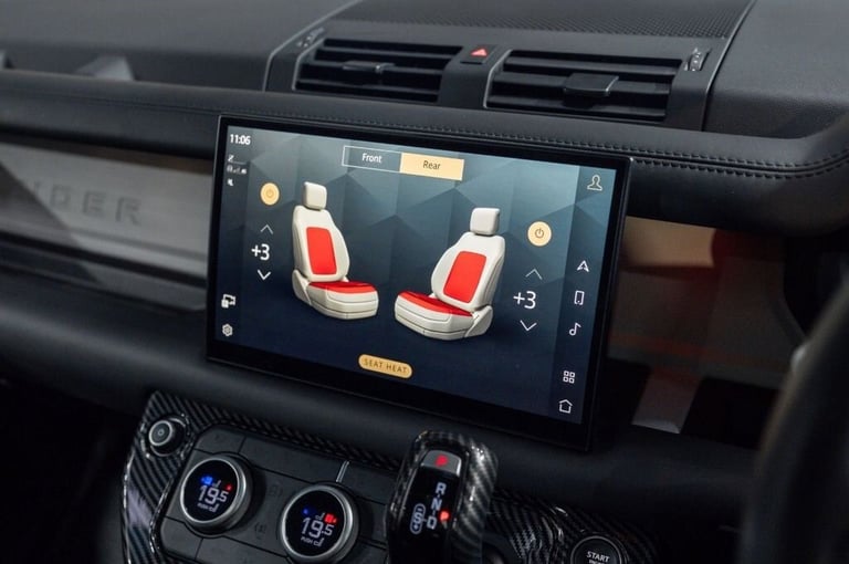 2023 Land Rover Defender 3.0 D300 MHEV X-Dynamic HSE SUV 5dr Diesel Auto 4WD Euro 6 (s/s) (300 ps...