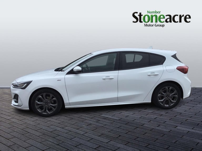 2023 Ford Focus 1.0T EcoBoost ST-Line Euro 6 (s/s) 5dr HATCHBACK Petrol Manual
