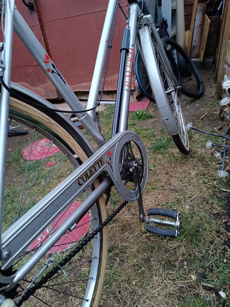 Raleigh ladies bicycle 